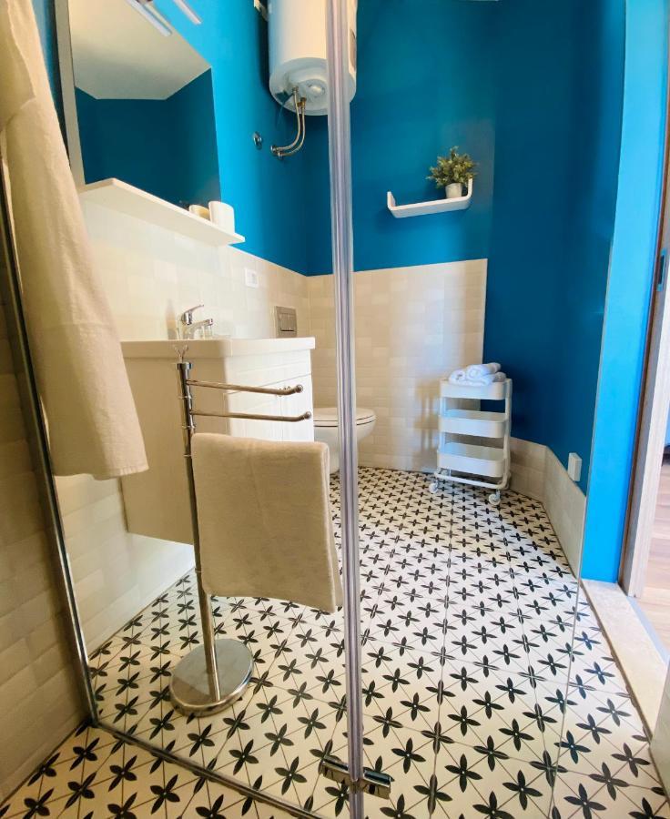 Boutique Rooms Mare Fabulas Ровин Екстериор снимка